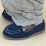 STANDING DUDE