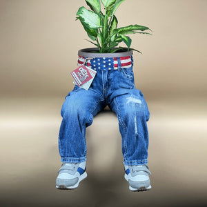 SITTING DUDE