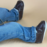 SITTING OPEN LEGS DUDE