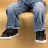 SITTING DUDE