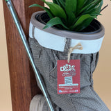 SOLAR LIGHT POST GOLFER DUDE